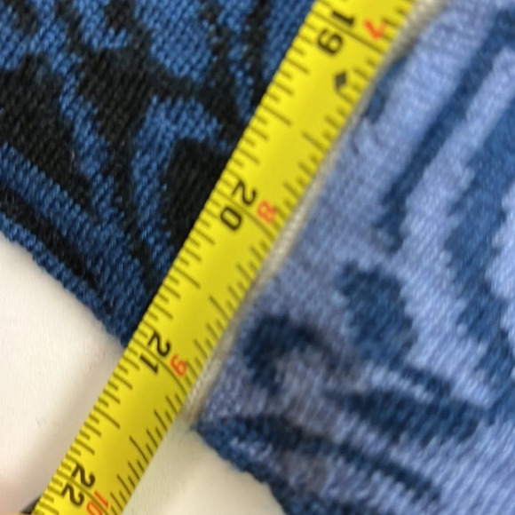 Icelandic Design Blue Fair Isle Full Zippered Wool Cardigan Sweater - Picture 5 of 9